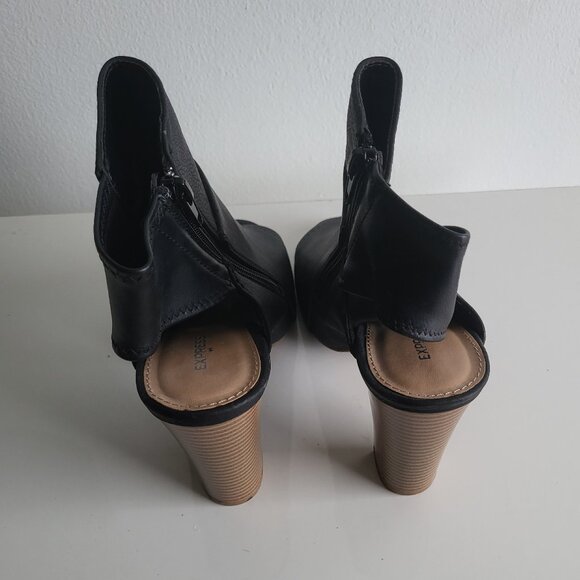 Express Leather Peep Toe black Boots Booties Wood Block Heel size 8 - Picture 3 of 8